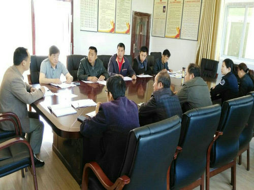 张八岭镇举办综治工作（群众工作）专干培训会.jpg