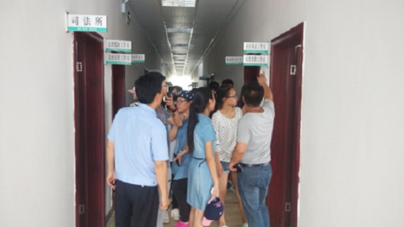 滁州学院师生来女山湖镇开展实践教学6.jpg
