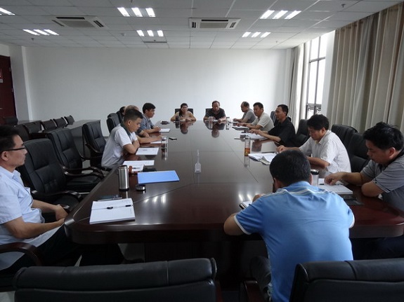 市经信委重点布置安全生产工作.JPG