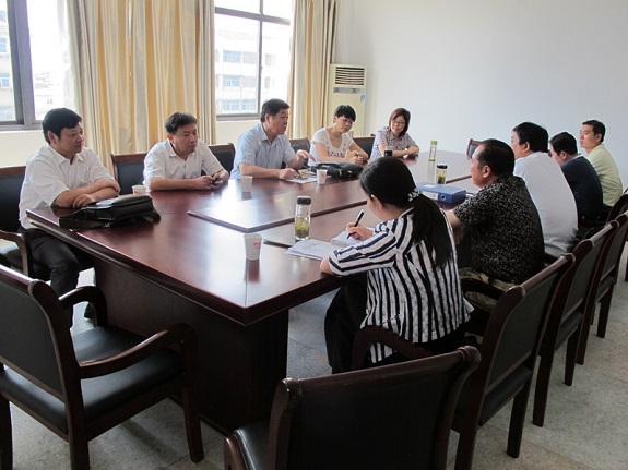 滁州市民政局来明督查民政系统开展查处发生在群众身边的“四风”和腐败问题专项工作进展情况1.JPG