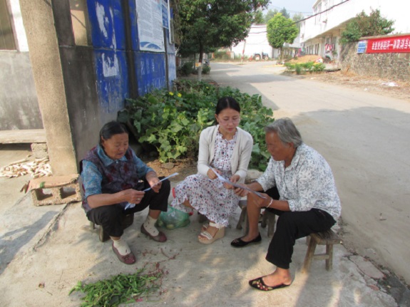 明西街道开展法律援助入户宣传活动2.jpg