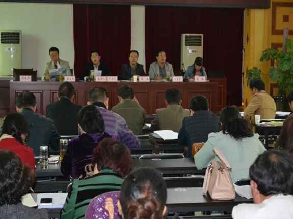 明光街道召开专题会进一步推进信访维稳工作.jpg