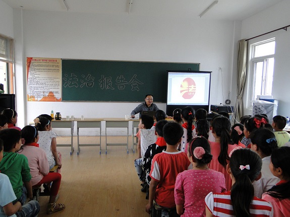 我市开展百场宪法知识讲座进校园主题活动3.jpg