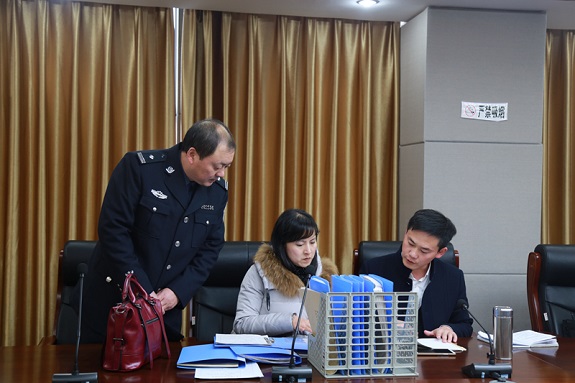 省院法警总队来市检察院验收办案区工作2.jpg
