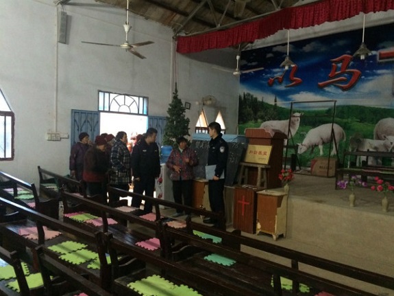 泊岗乡开展安全大检查1.jpg