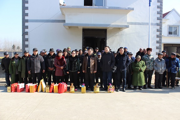 明西街道敬老院寒冬里暖人心1.jpg