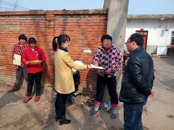明西司法所助力计生政策宣传.jpg