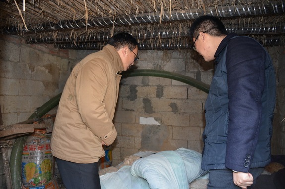 马骏同志到明西街道开展走访调研贫困户活动2.jpg