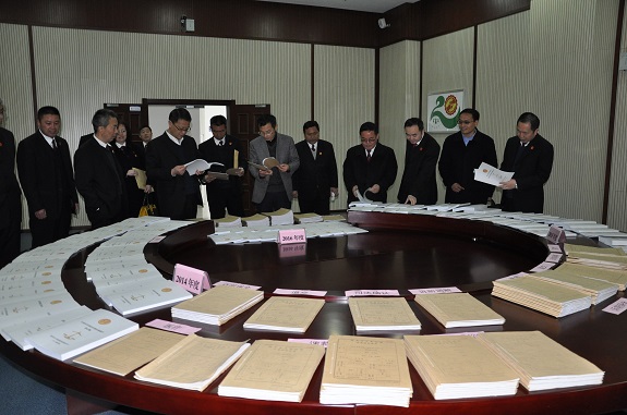 滁州两级法院多元化纠纷解决机制改革工作推进会在明光召开1.JPG