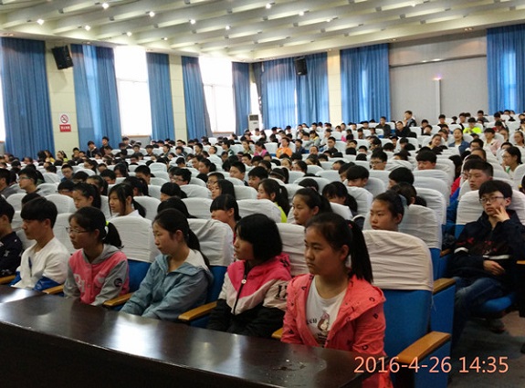 明光市举行第五个“青少年法治宣传教育月”系列活动启动仪式2.jpg