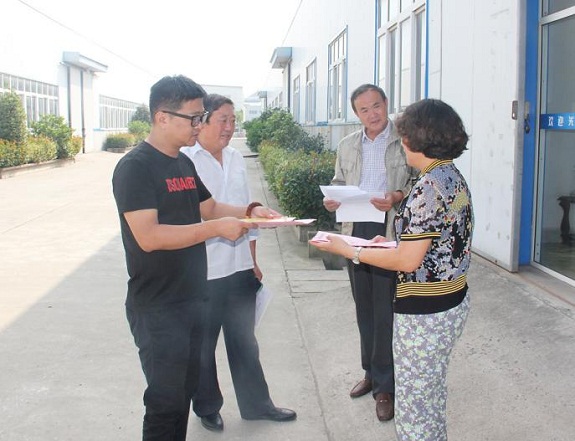 明光市2016年“青年普法志愿者法治文化基层行”活动精彩纷呈5.jpg