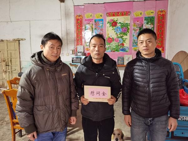 全椒县委政法委开展春节前走访慰问活动
